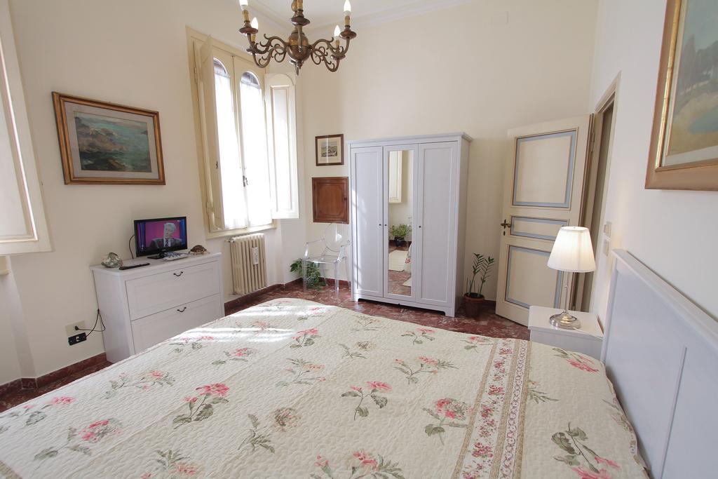 Il Diospero B&B Φλωρεντία Δωμάτιο φωτογραφία